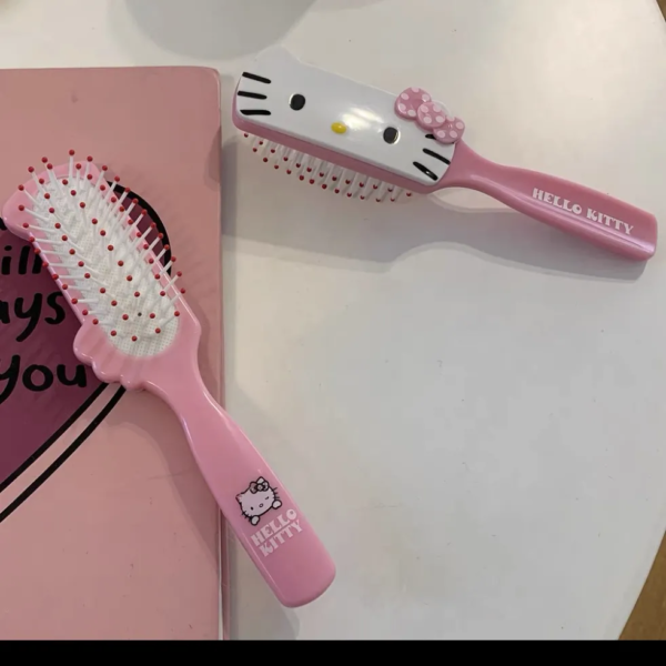 HelloKitty Cute and convenient air cushion comb